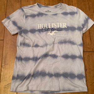 Hollister California tee shirt